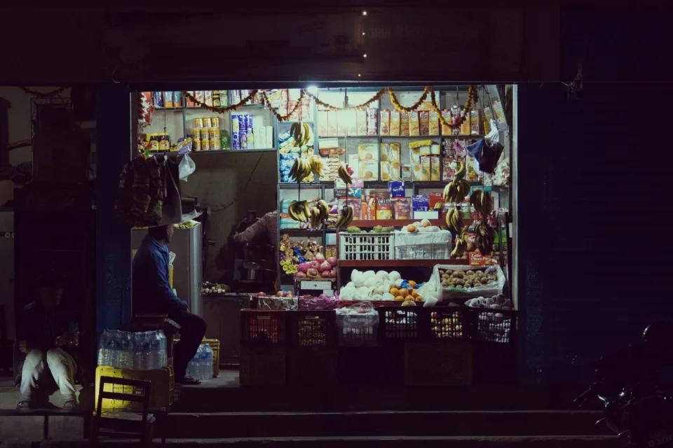 Khu đồ dùng hằng ngày